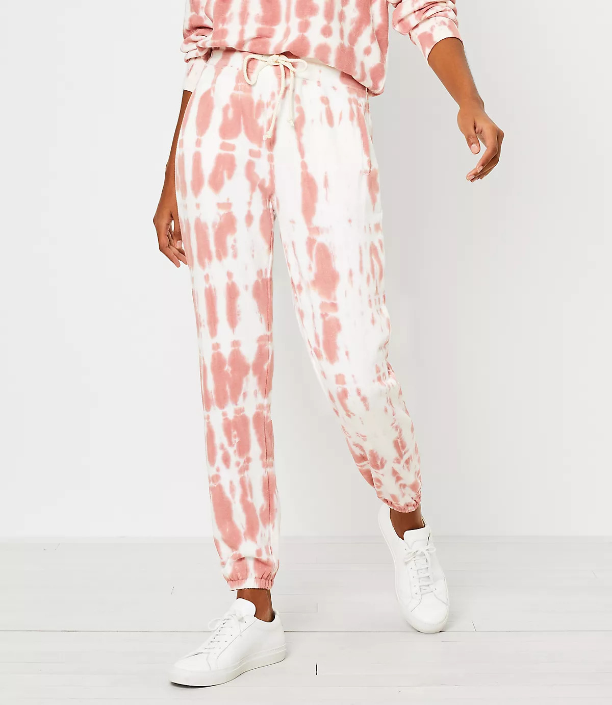 Lou & Grey Tie Dye Terry Sweatpants | LOFT | LOFT