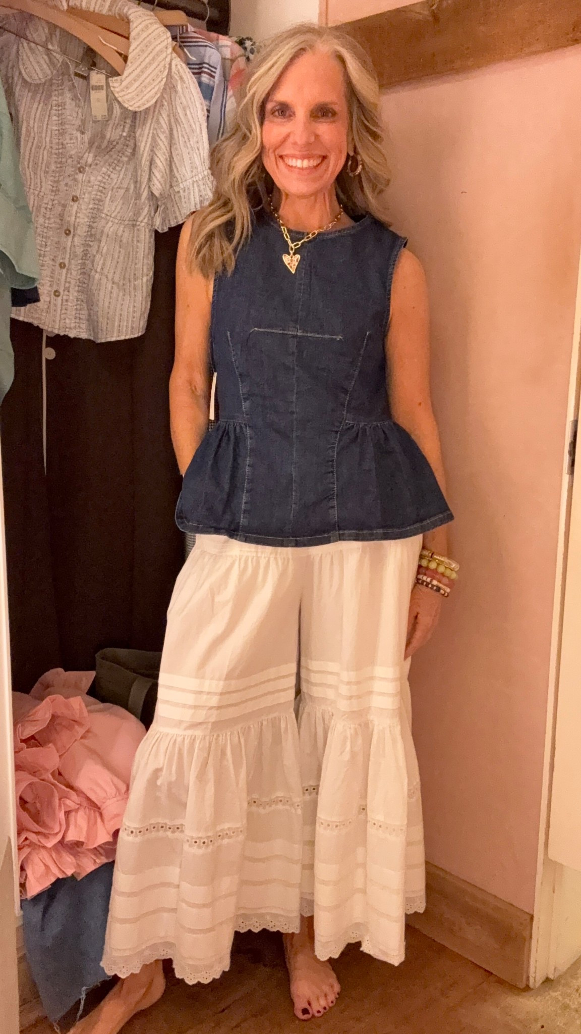 These are the cutest pants that look like a maxi skirt. Wearing XS in both

#LTKgrwm #LTKOver40 #LTKootd