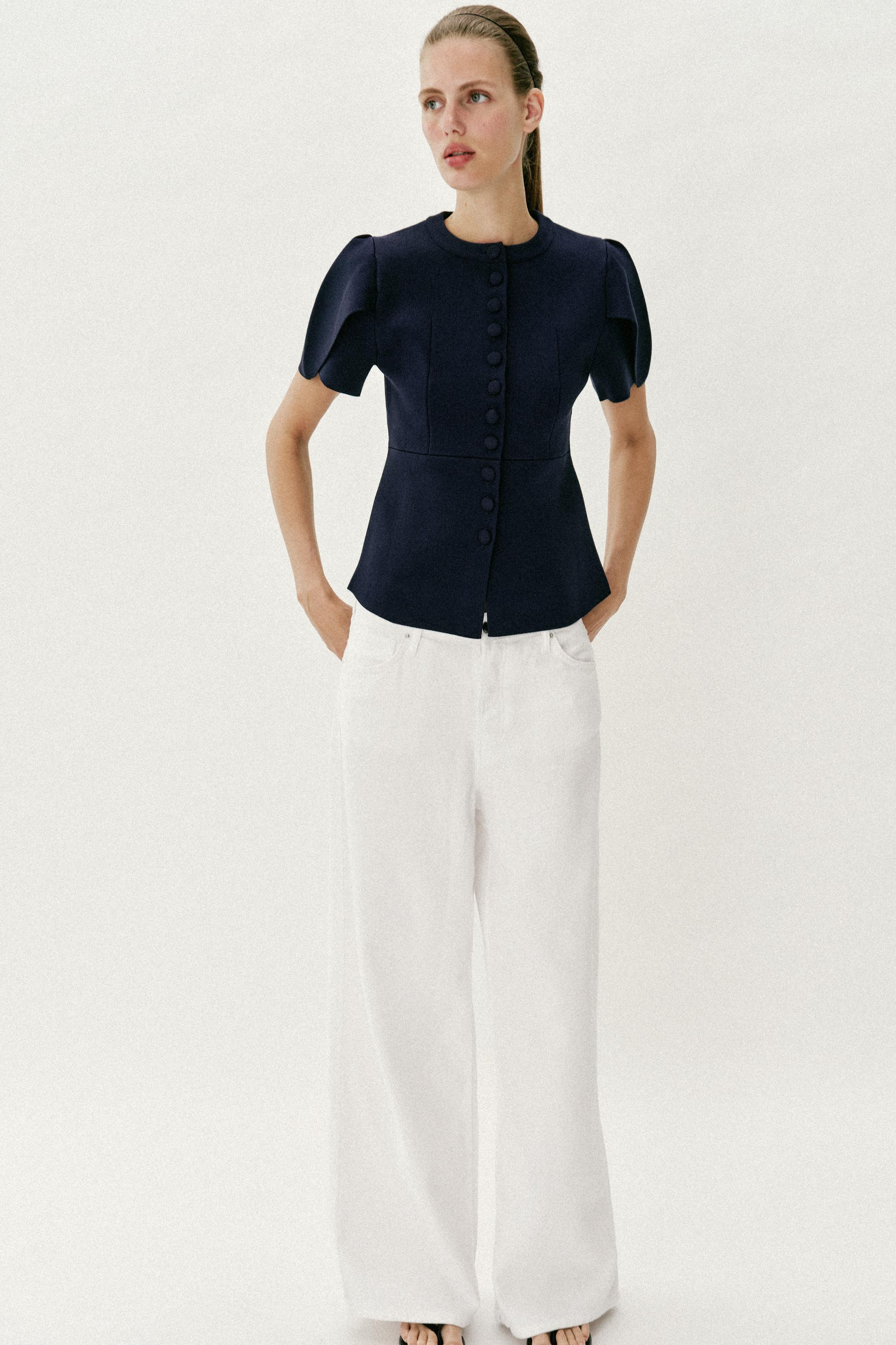 CARDIGAN WITH PUFF SLEEVES AND VENTS | Zara UK