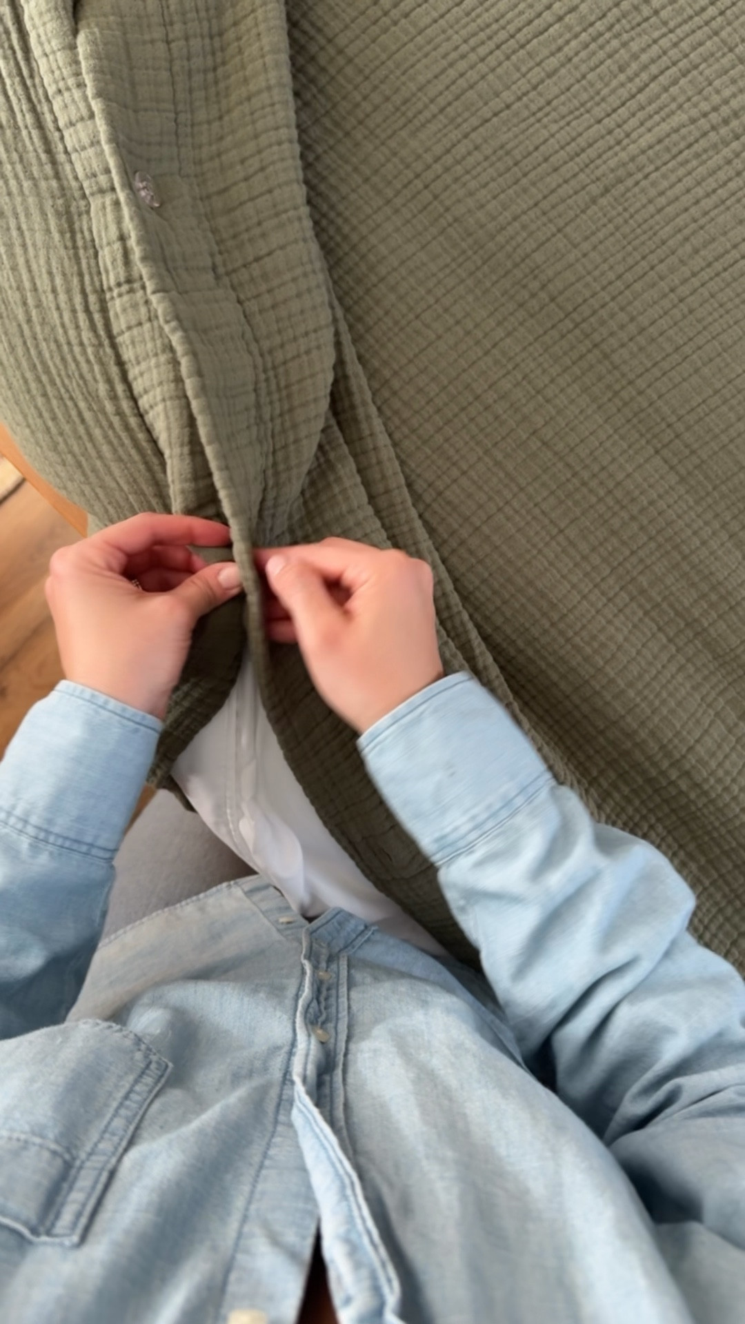 I bought this @onequince duvet set for our gestational carrier (I surprised her with new bedding) and both she and her husband said it’s their new favorite! We have one in our house, too. If you’re looking for a fluffy and super soft duvet, this one comes in the best colors and is super affordable. #ad #QuincePartner 

#LTKdayinmylife #LTKHome #LTKSeasonal