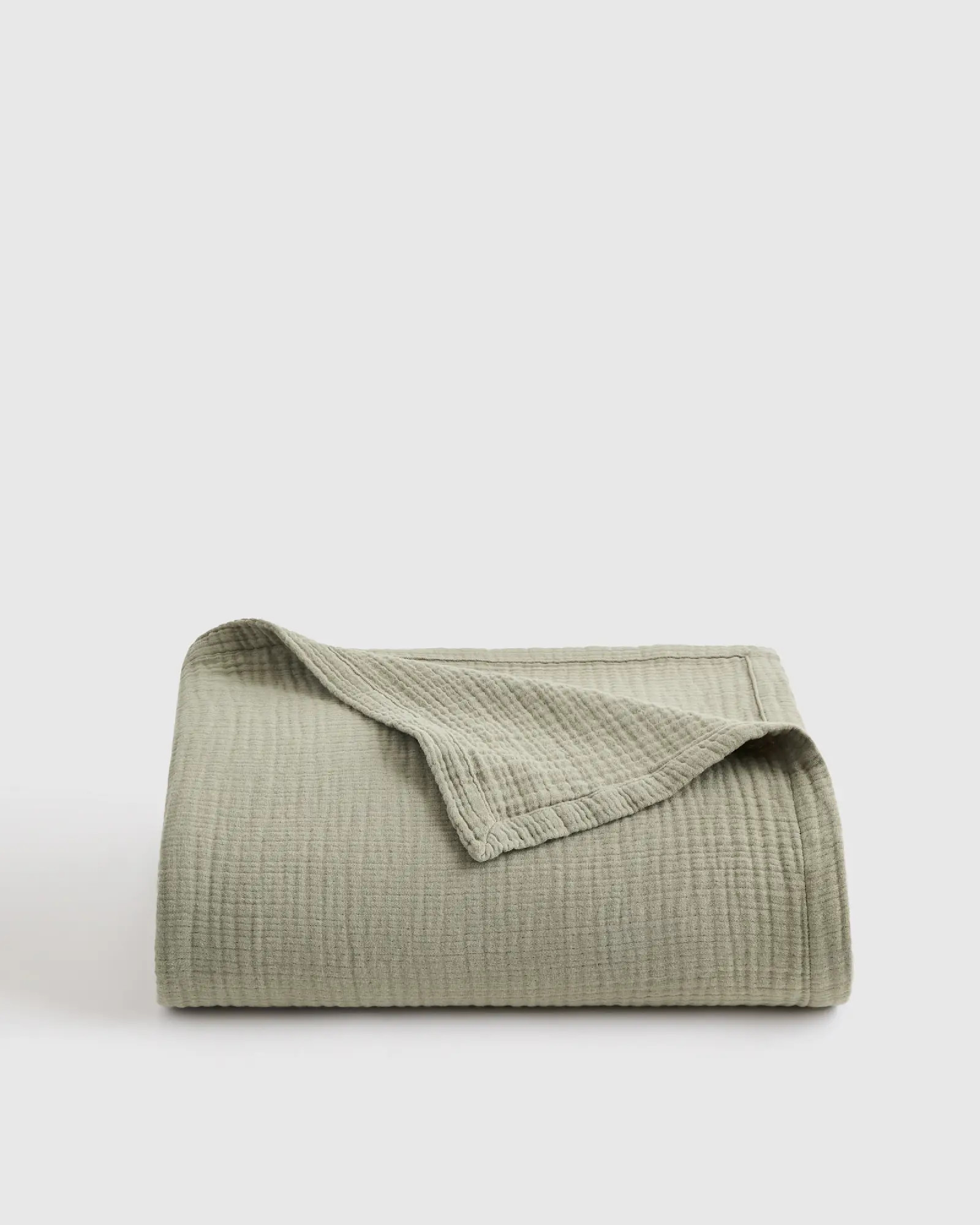 Organic Airy Gauze Blanket in Dried Sage | Quince