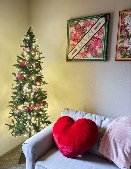 Home decor | 💌 Valentine’s Day Decor | Garland | Seasonal Decor | Target | Heart pillow ♥️ | home office | living room 

#LTKunder50 #LTKSeasonal #LTKhome