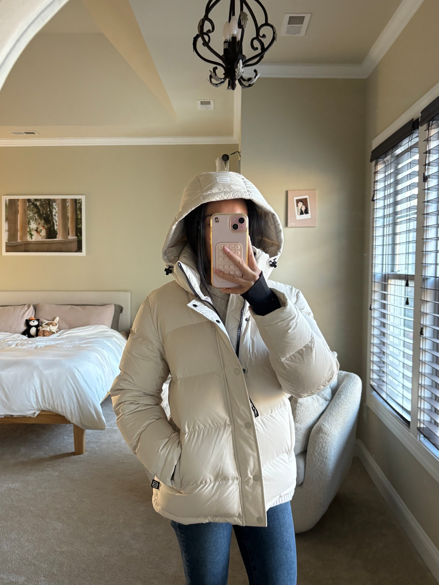 Got my first Superpuff 🤍

#LTKSeasonal #LTKSaleAlert #LTKootd