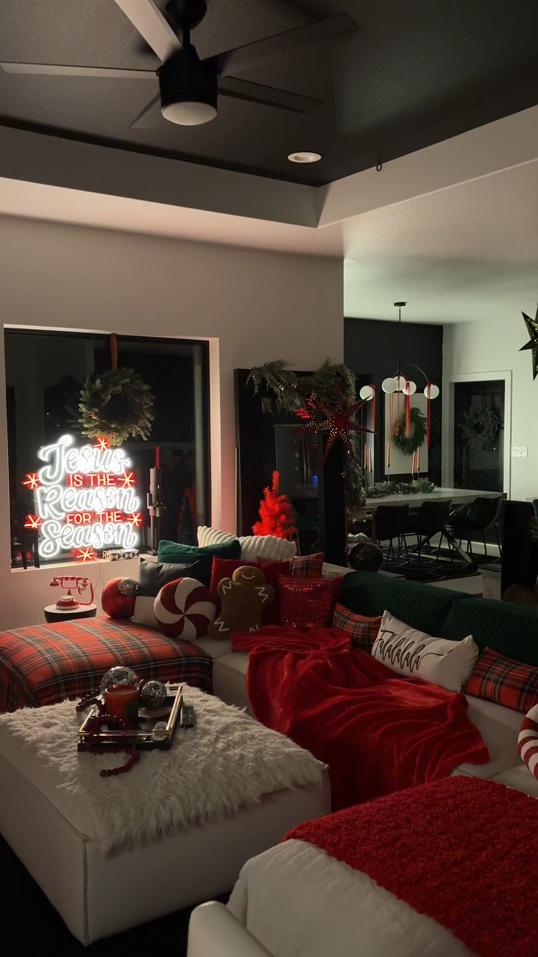 2024 CHRISTMAS #christmasdecor 

#LTKHome #LTKSeasonal