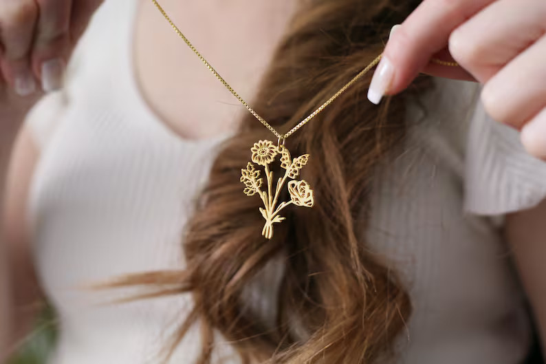 Combined BirthFlower Bouquet Necklace For Mother's Day, Birth Flower Bouquet Necklace for Grandma... | Etsy (US)