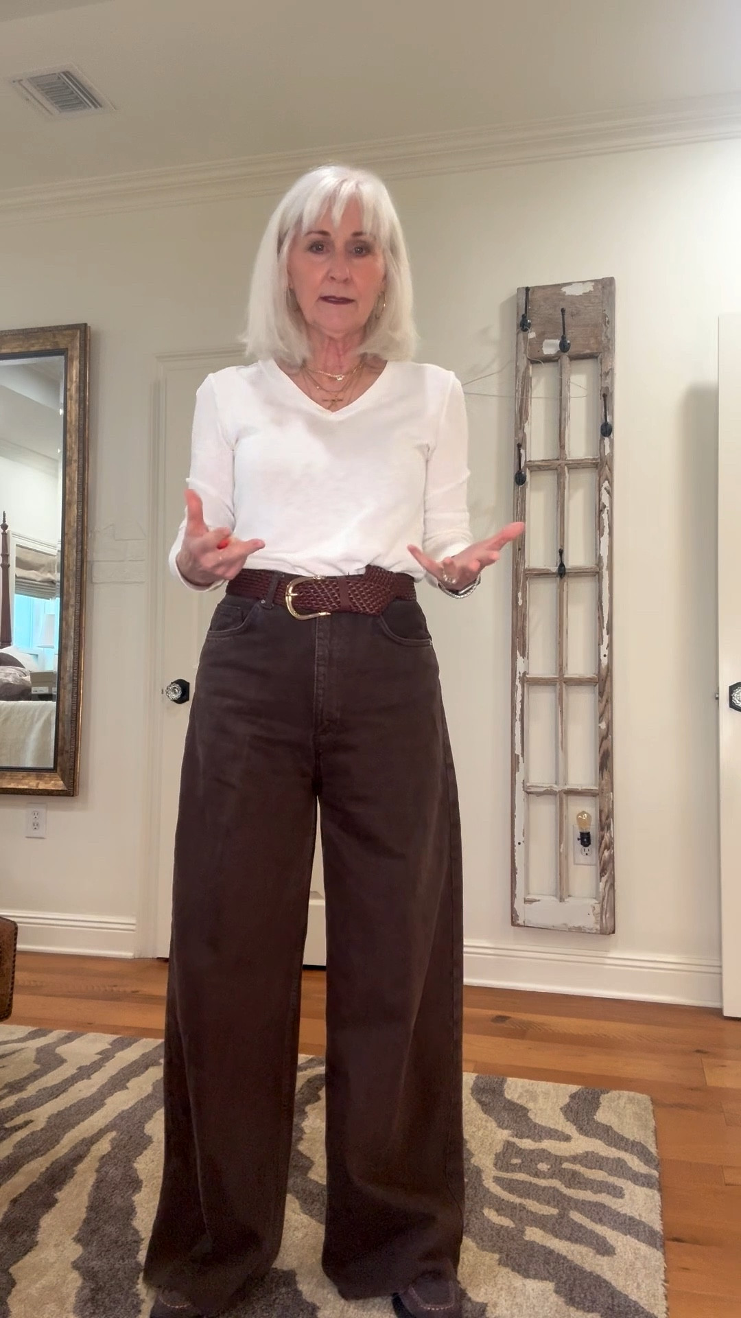 Going Christmas shopping in New Orleans with my husband. I love the way these brown jeans by Zara fit!

#LTKFindsUnder100 #LTKHoliday #LTKMidsize