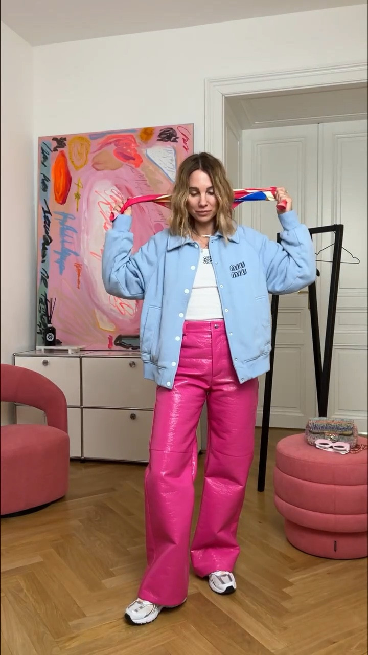 combining pink and blue 🫶🏻

#LTKSeasonal #LTKstyletip #LTKeurope