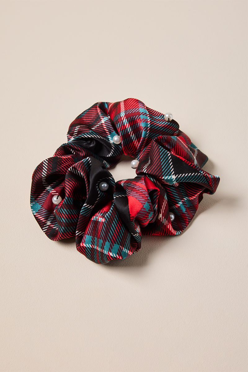 Courtney Pearl Plaid Scrunchie | Francesca's