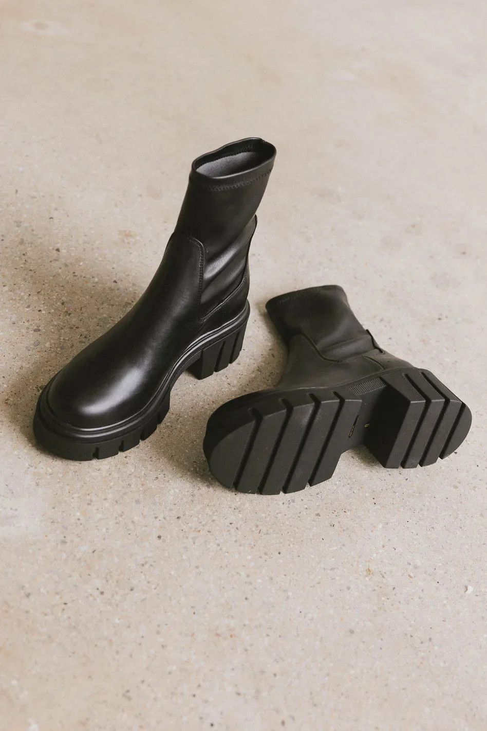 Steve Madden Boomba Lugged Booties | Böhme US