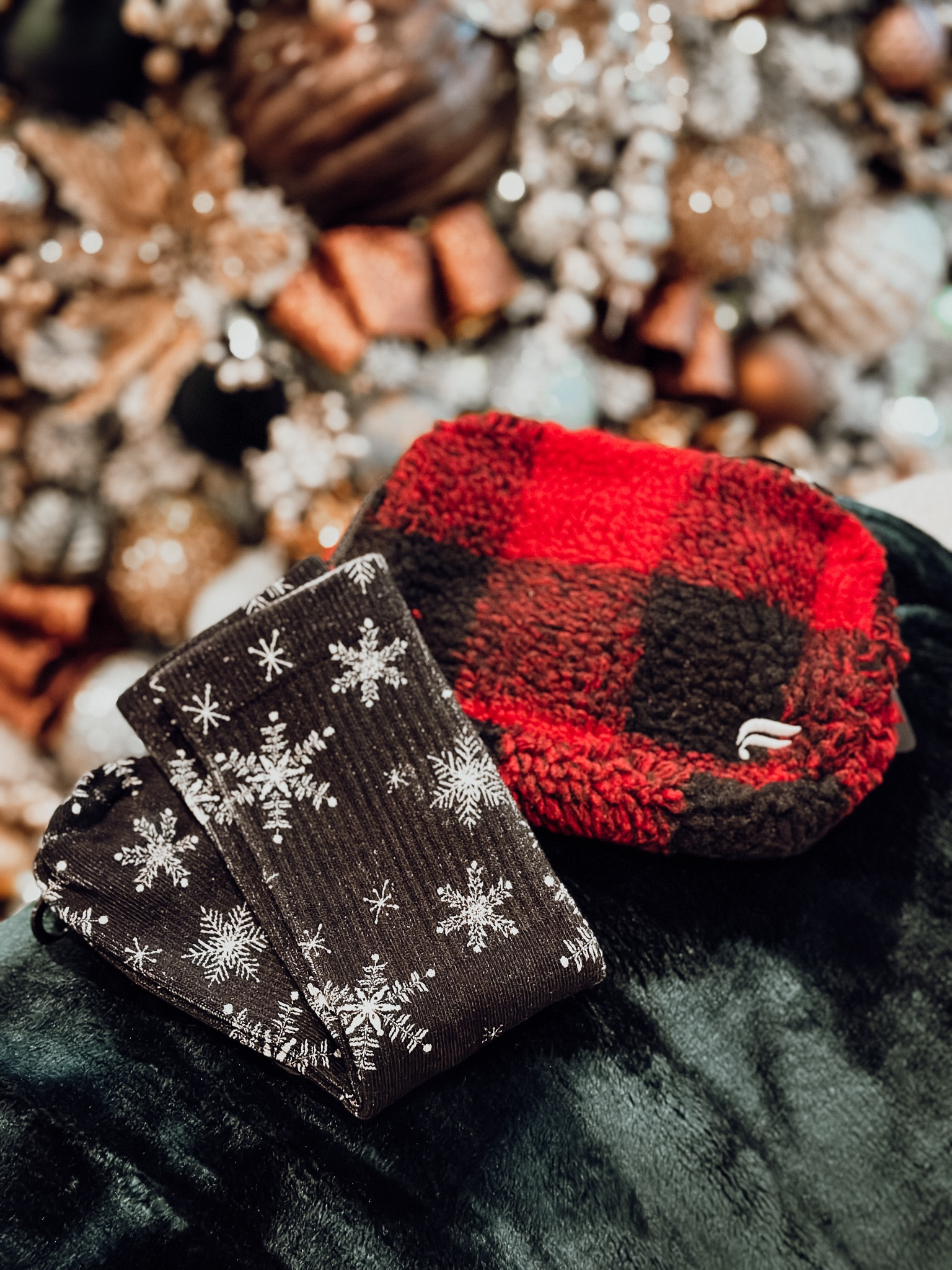 Fabletics gift ideas ! Belt bag and Christmas socks ! 


#LTKGiftGuide #LTKSeasonal #LTKHoliday