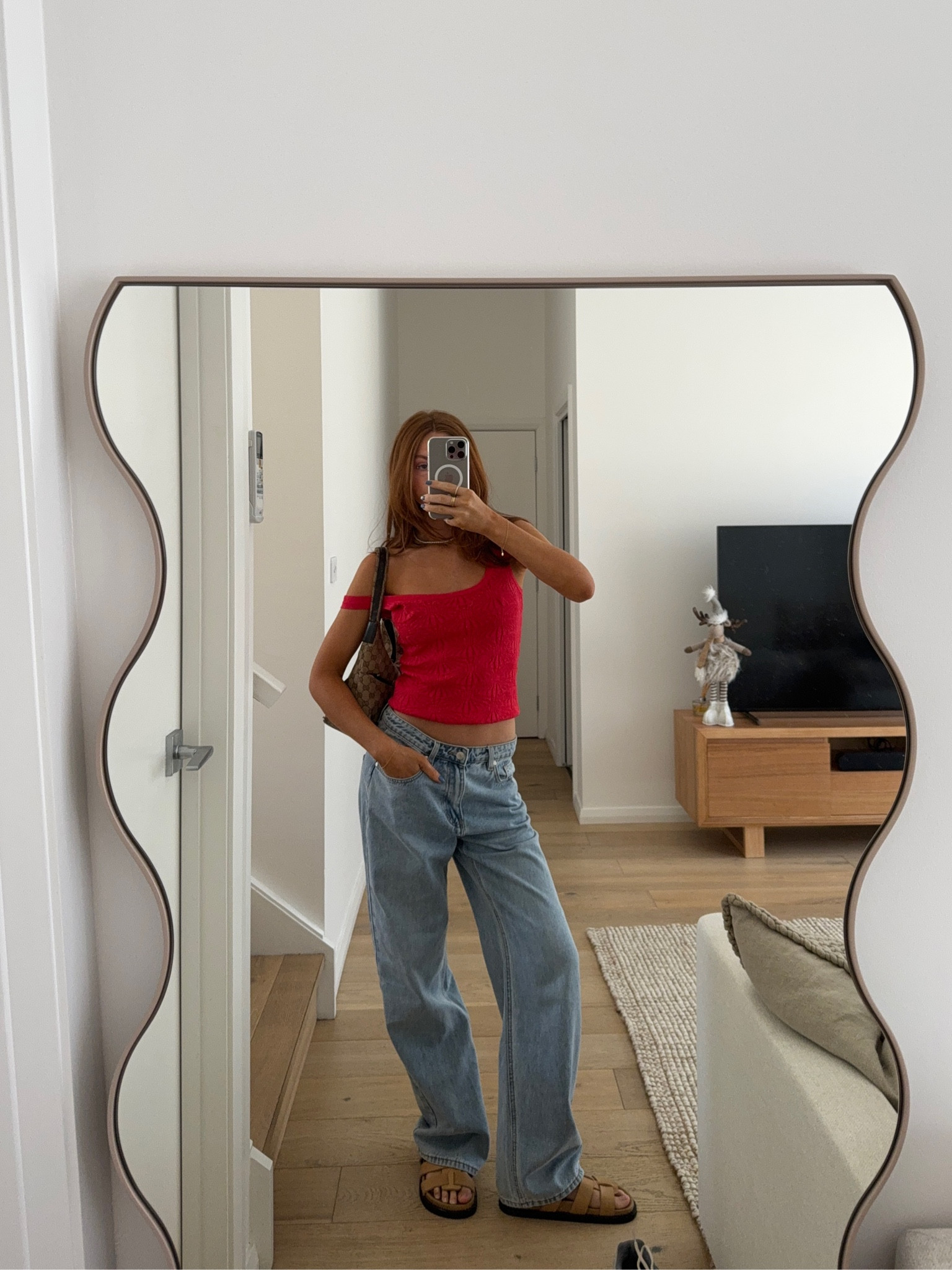 Jeans - charcoal clothing size 8 
Shoes - the Bali tailor 
Bag - vintage Gucci 