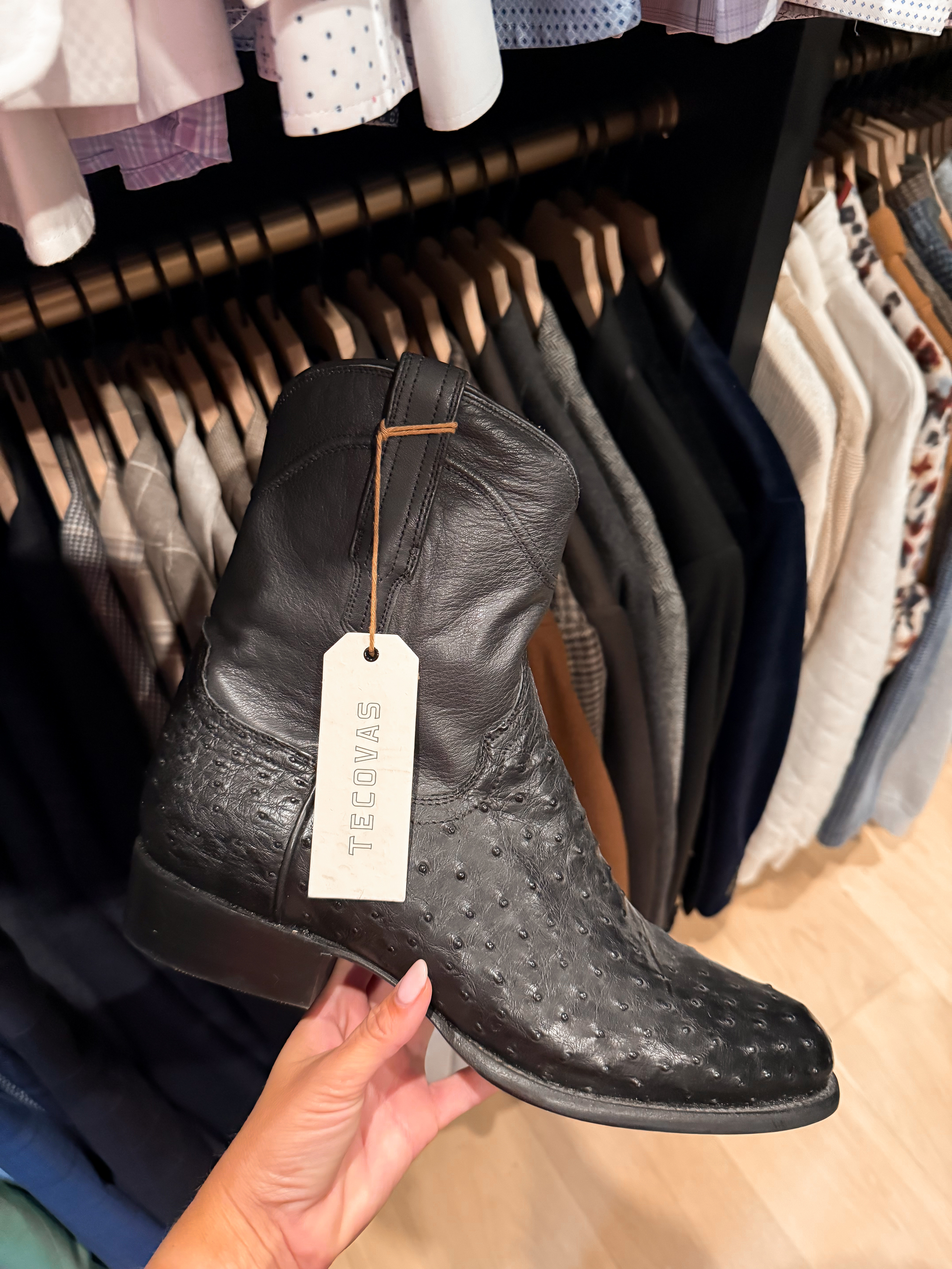 Random things around the house Shawn owns that I also love, and would make great gifts. 

 

#LTKGiftGuide #LTKHoliday #LTKFindsUnder50