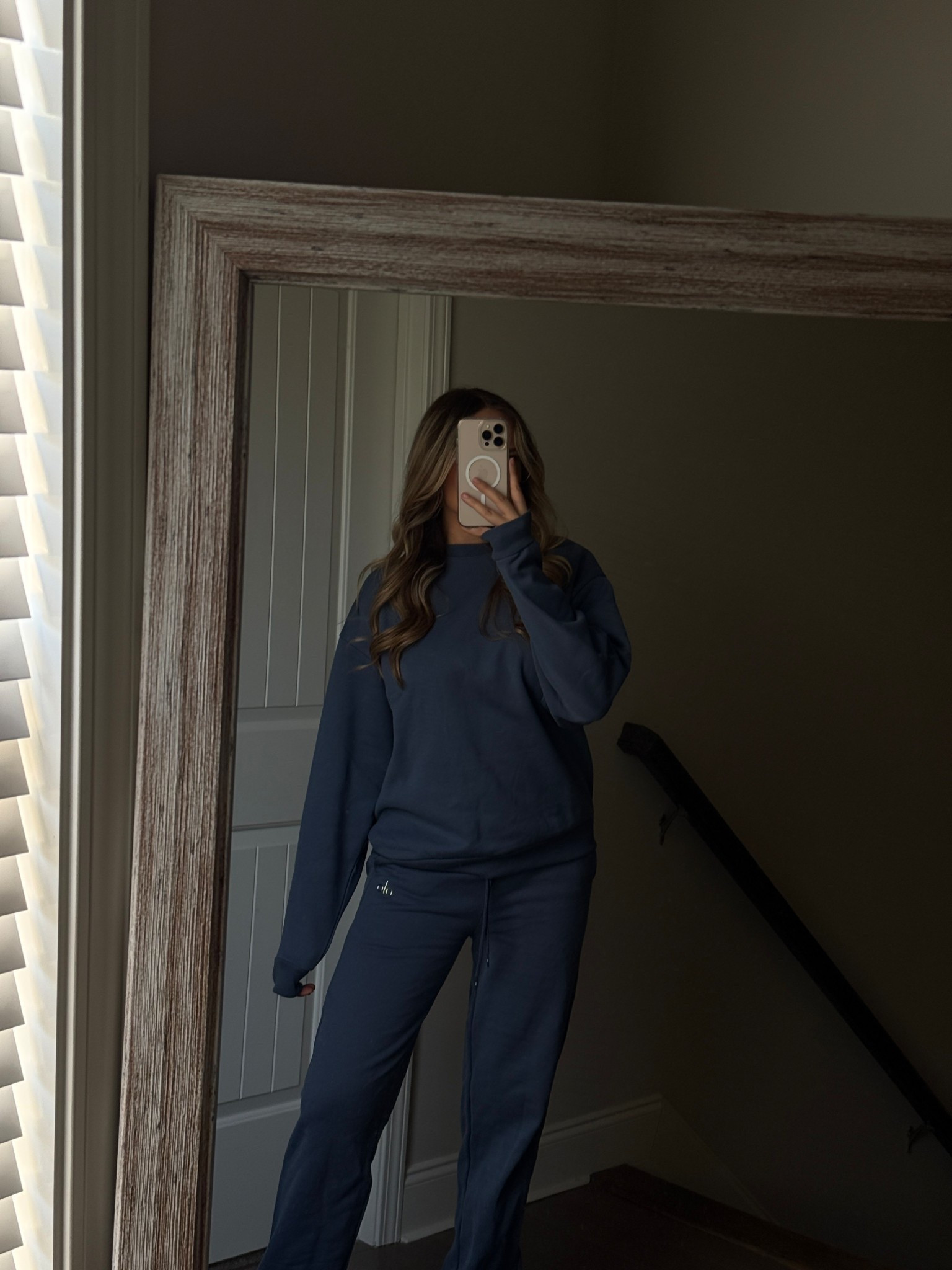 Alo sets are the perfect cozy winter fit 🤍❄️ Wearing the color bluestone! 

#LTKSeasonal #LTKActive