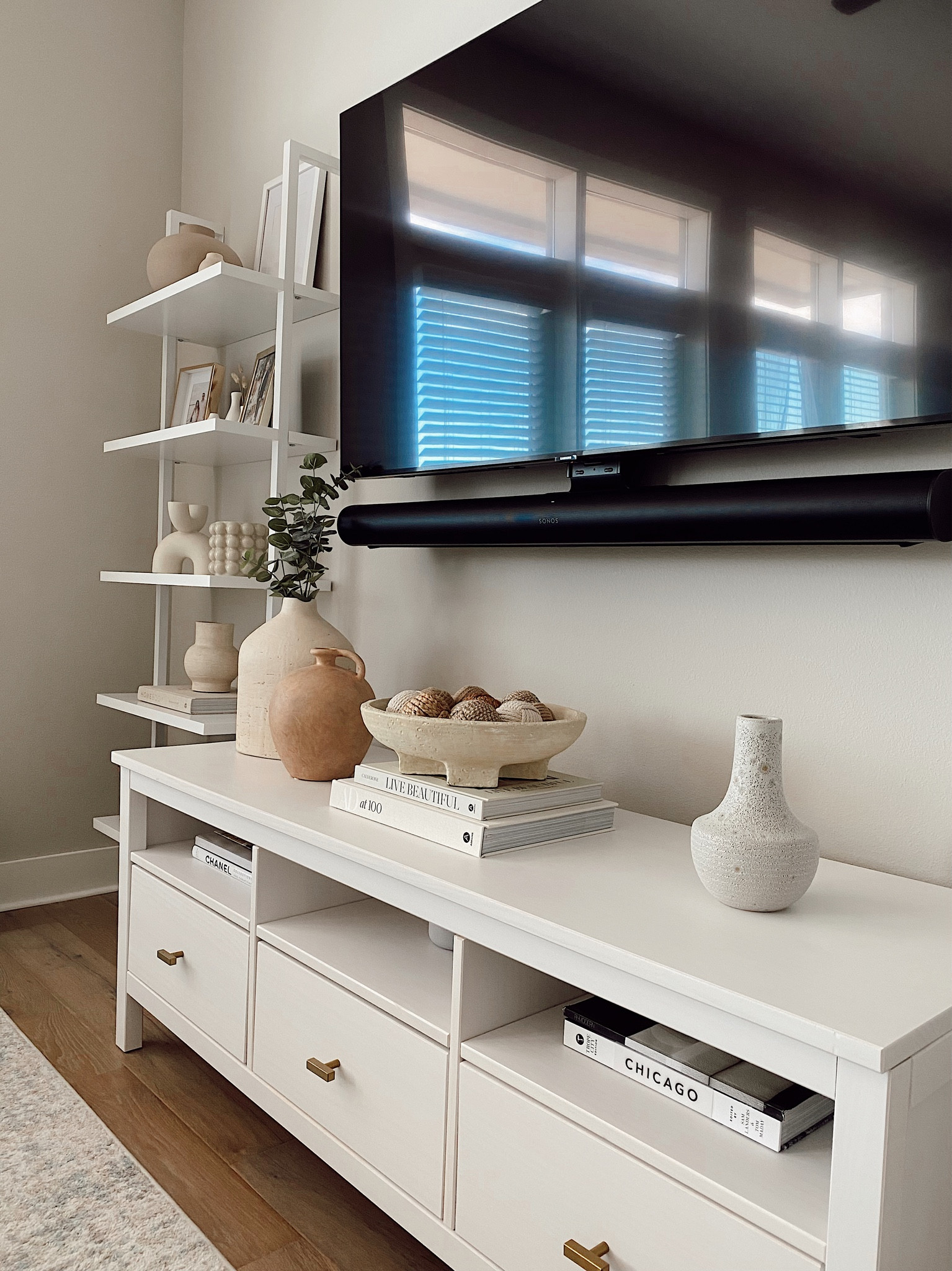 Refreshed shelf and console decor

#LTKhome #LTKstyletip