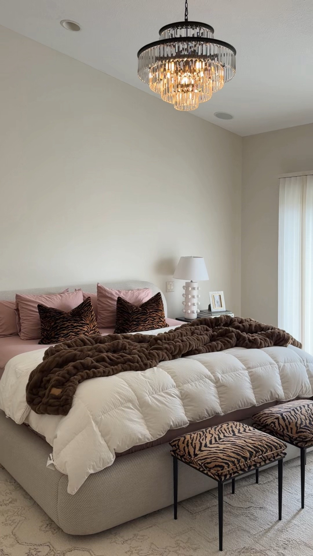 Cozy bedroom links!

#LTKHome #LTKdayinmylife #LTKSaleAlert