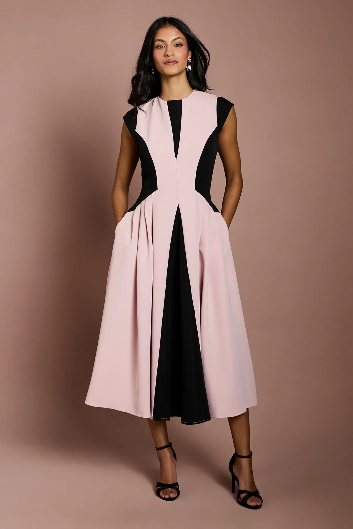 Blush Coast Petite Crepe colour Block Midi Dress | Boohoo | Boohoo.com (UK & IE)