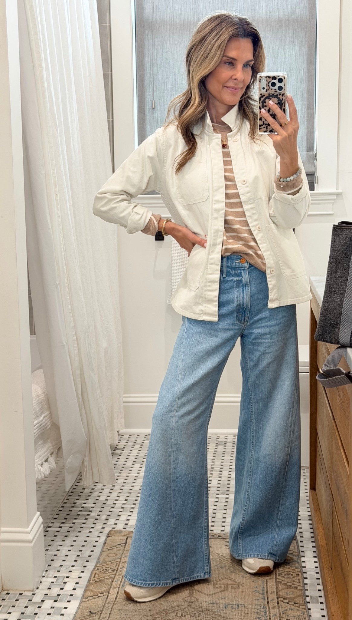 I’m 5’6” jeans are TTS 


#LTKootd