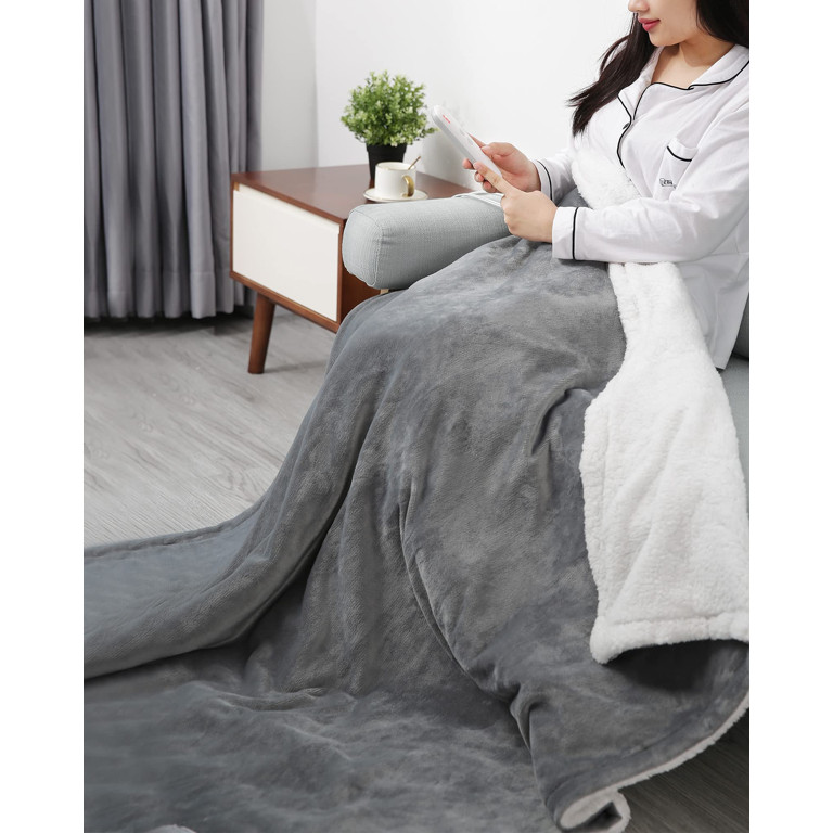 Maxkare 50" x 60" Electric Heated Blanket Flannel & Sherpa Fast Heated Throw Blanket with 6 Heati... | Walmart (US)
