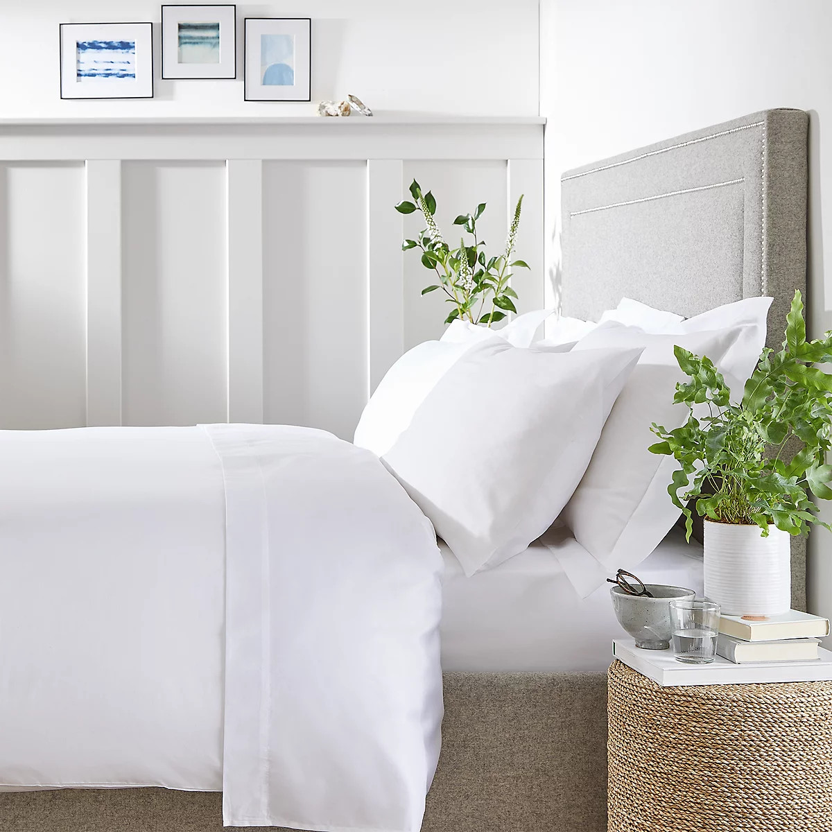 300 Thread Count Egyptian Cotton Duvet Cover | The White Company UK & ROW