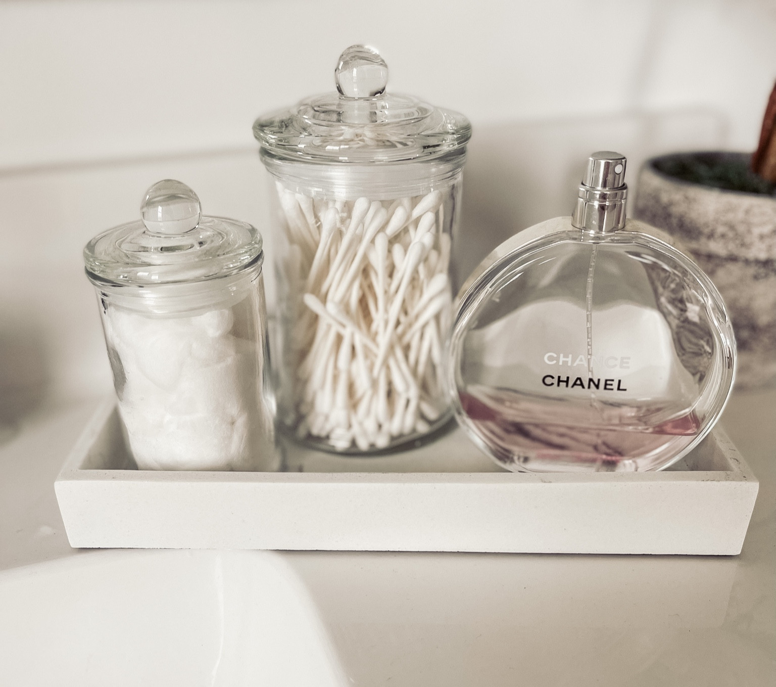 Walmart $10 marble tray. 

#LTKFind #LTKhome