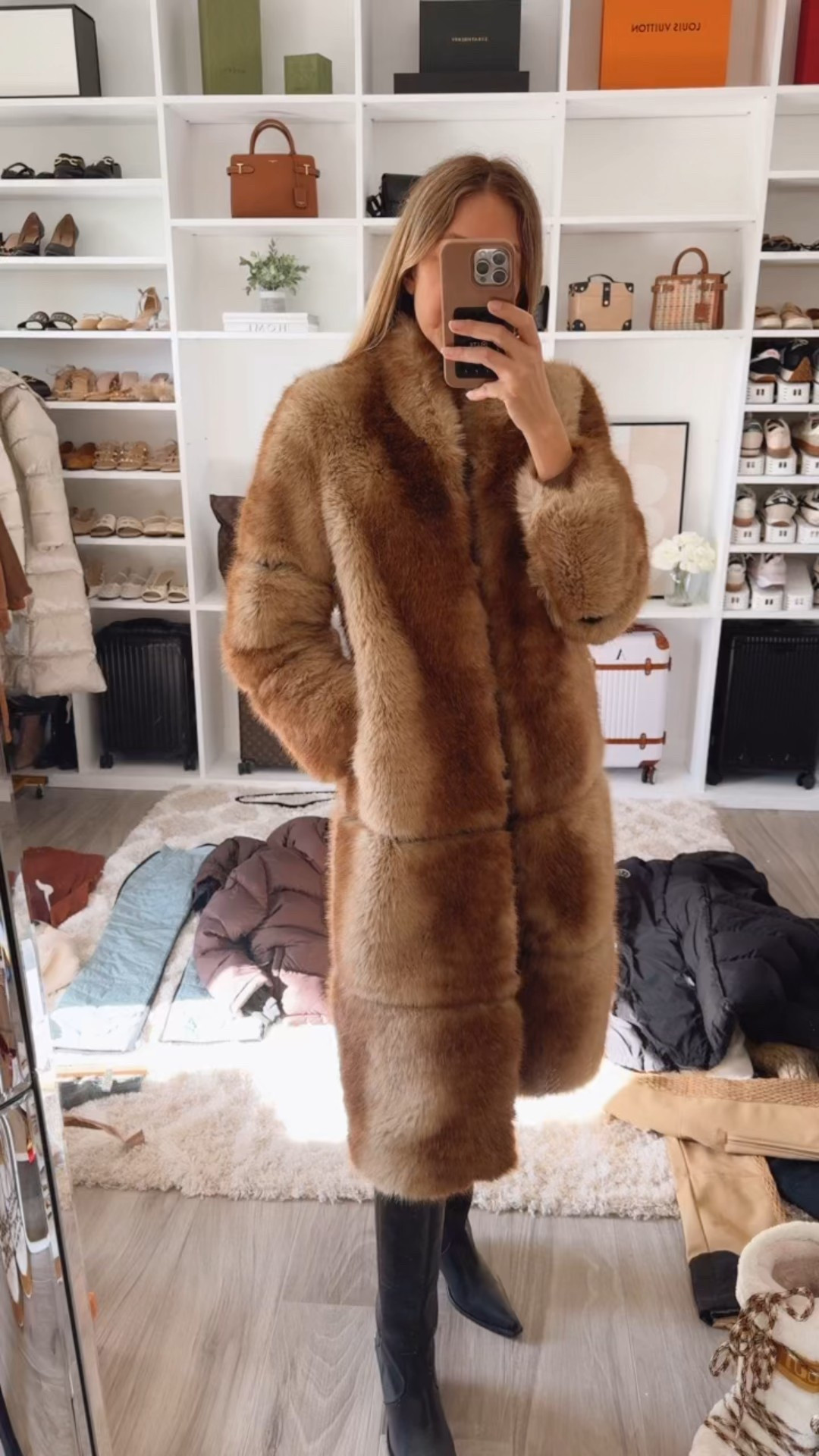 Definitely taking this fur coat for my winter trip! Warm and elegant, this coat elevates any casual outfit and it’s perfect for staying comfortable and warm in the winter. Runs true to size I’m wearing size small 

@shopbop #ad

#LTKU #LTKSeasonal #LTKootd