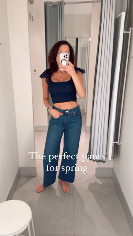 Cargo pants. Cropped tops. Teas. Tanks. Wide leg jeans. Wide leg pants. Casual outfits. Workwear. Abercrombie. H&M. American Eagle. 

#LTKsalealert #LTKfindsunder100 #LTKworkwear