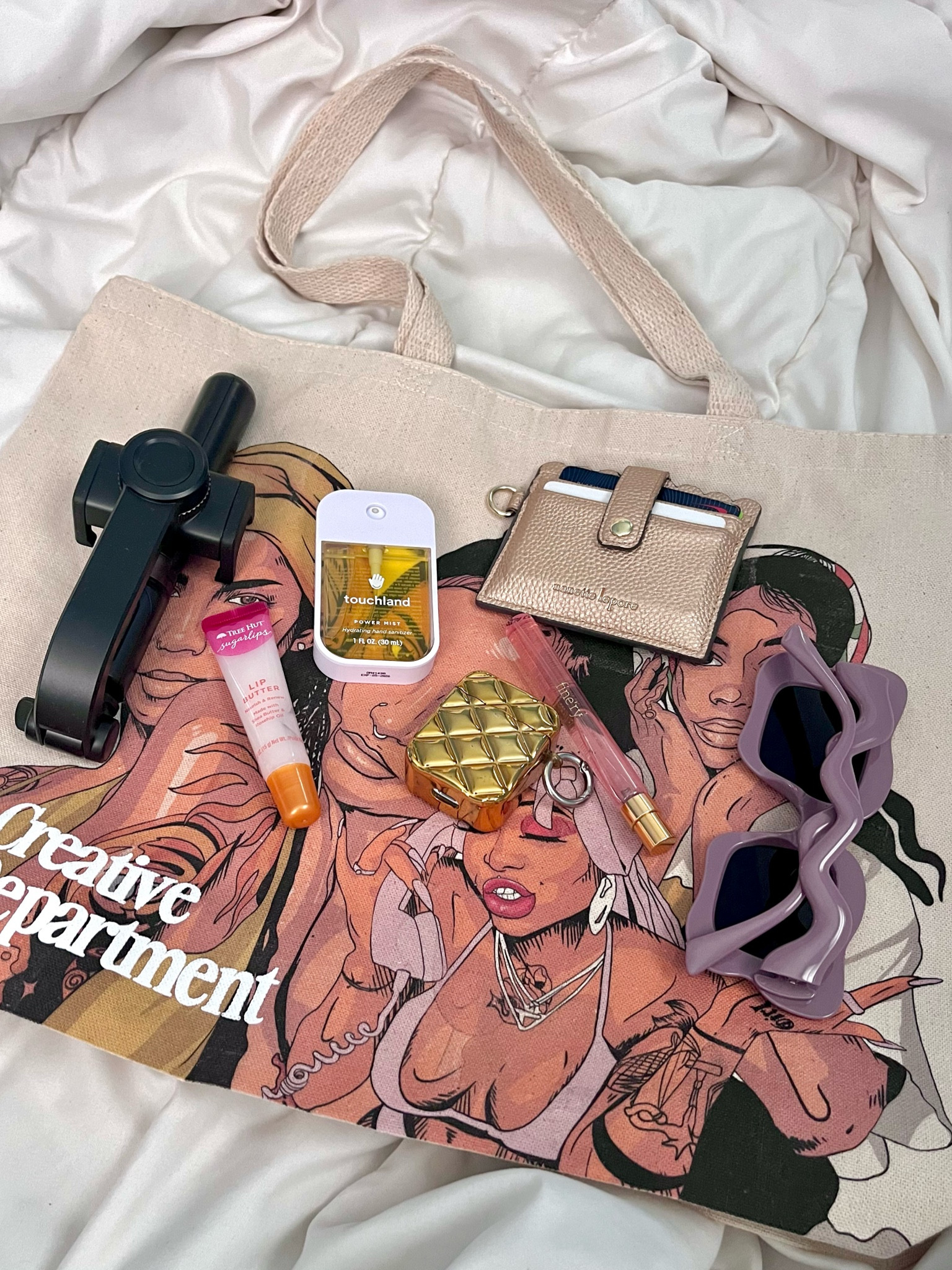 Tote bag essentials 