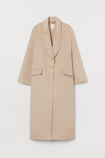 Oversized wool-blend coat
							
							€119.00 | H&M (UK, MY, IN, SG, PH, TW, HK)