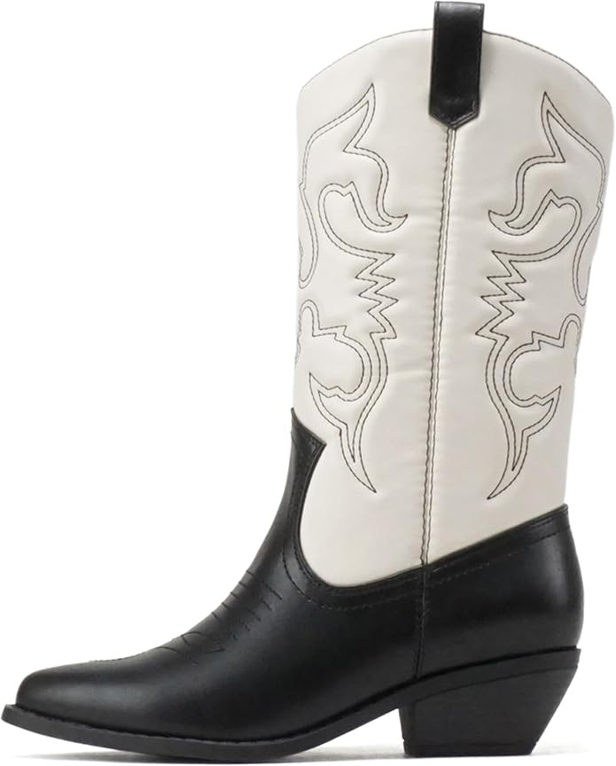 SODA Women's Round Toe Faux Suede Stacked Heel Western Ankle Bootie | Amazon (US)