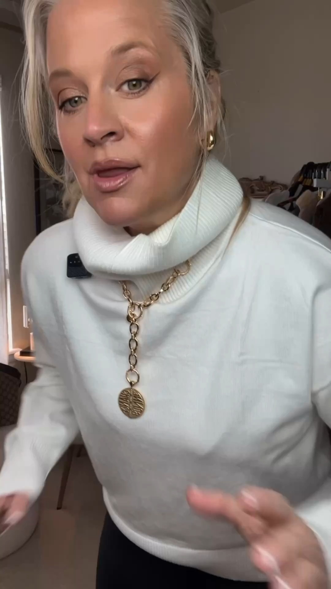  ✨Tap the bell, save and ❤️ for over 40 fashion, midlife style, midsize fashion and luxury looks for less. 

This is the kind of outfit I reach for when I want to feel put together without thinking about it.
Soft. Flattering. Polished.
Zero fuss.

I’ve tried a lot of turtlenecks over the years, and this one is hands-down my favorite in a long time.
It skims instead of clings, feels cozy without being bulky, and somehow makes the whole outfit feel intentional.

Comfort doesn’t have to look casual.
And polished doesn’t have to feel stiff.

⬇️Sizing information:
large sweater and pants (size up if in between sizes.)

👑"Helping you look good, feel good!" - Lindsey Denver


Follow my LTK @Over40andmidlife on the @shop.LTK app to view this post and get my exclusive app-only content!

#liketkit 
@shop.ltk
https://liketk.it/5Lnk8


#LTKOver40 #LTKMidsize #LTKFindsUnder100