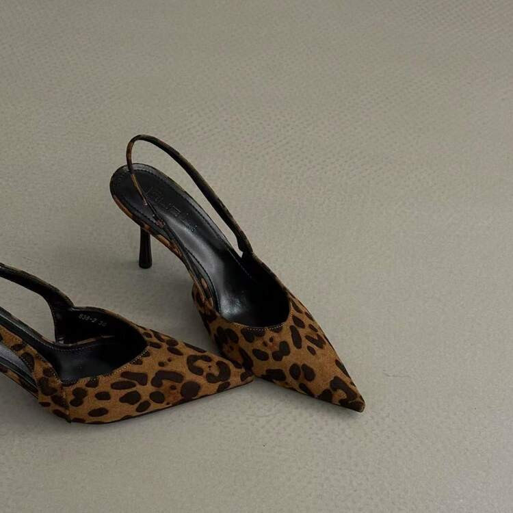 Retro Niche French Leopard Print High-Heeled Shoes, Closed-Toe Height-Increasing Sandals, New Early Spring Elegant Pointed-Toe Style | SHEIN