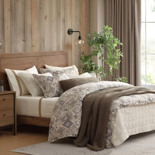 HiEnd Accents Velazquez Soft Washed Linen 3 Piece King Comforter Set | Amazon (US)