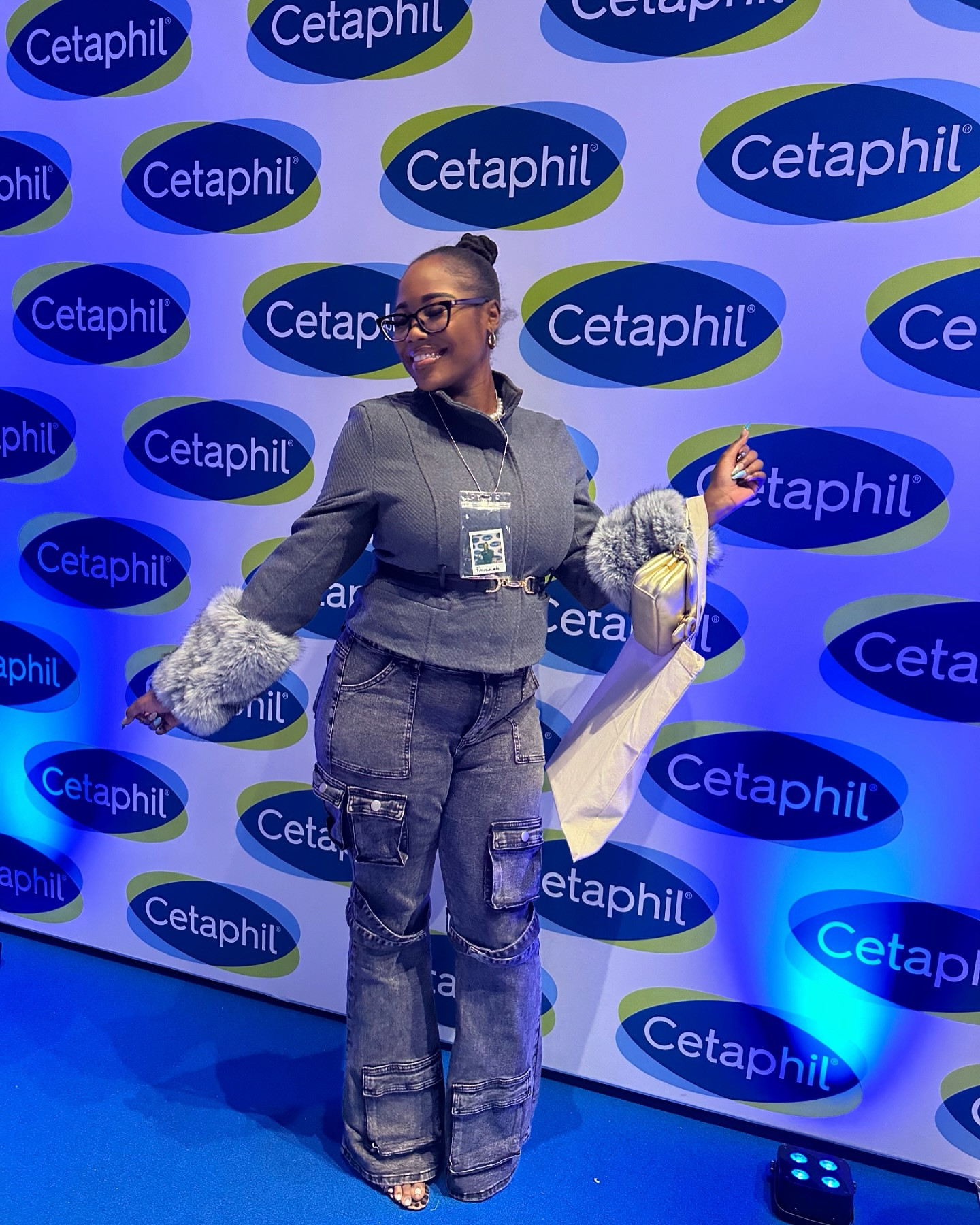 my definition of an elevated casual night out 💙😁 #stylebyemmanuela 

comment SHOP below to receive a DM with the link to shop this post on my LTK ⬇ https://liketk.it/4XARu 
.
.
.
#ltkautumn #ltkwinter #ltkcanada #torontofashionblogger #ltkpartywear #torontocontentcreator #blackcontentcreators #fallfashion #blackgirlmagic #torontoinfluencers #torontolifestyleblogger #blackgirlblogger #canadianblogger #thingstodointoronto

#LTKautumn #LTKworkwear #LTKcanada