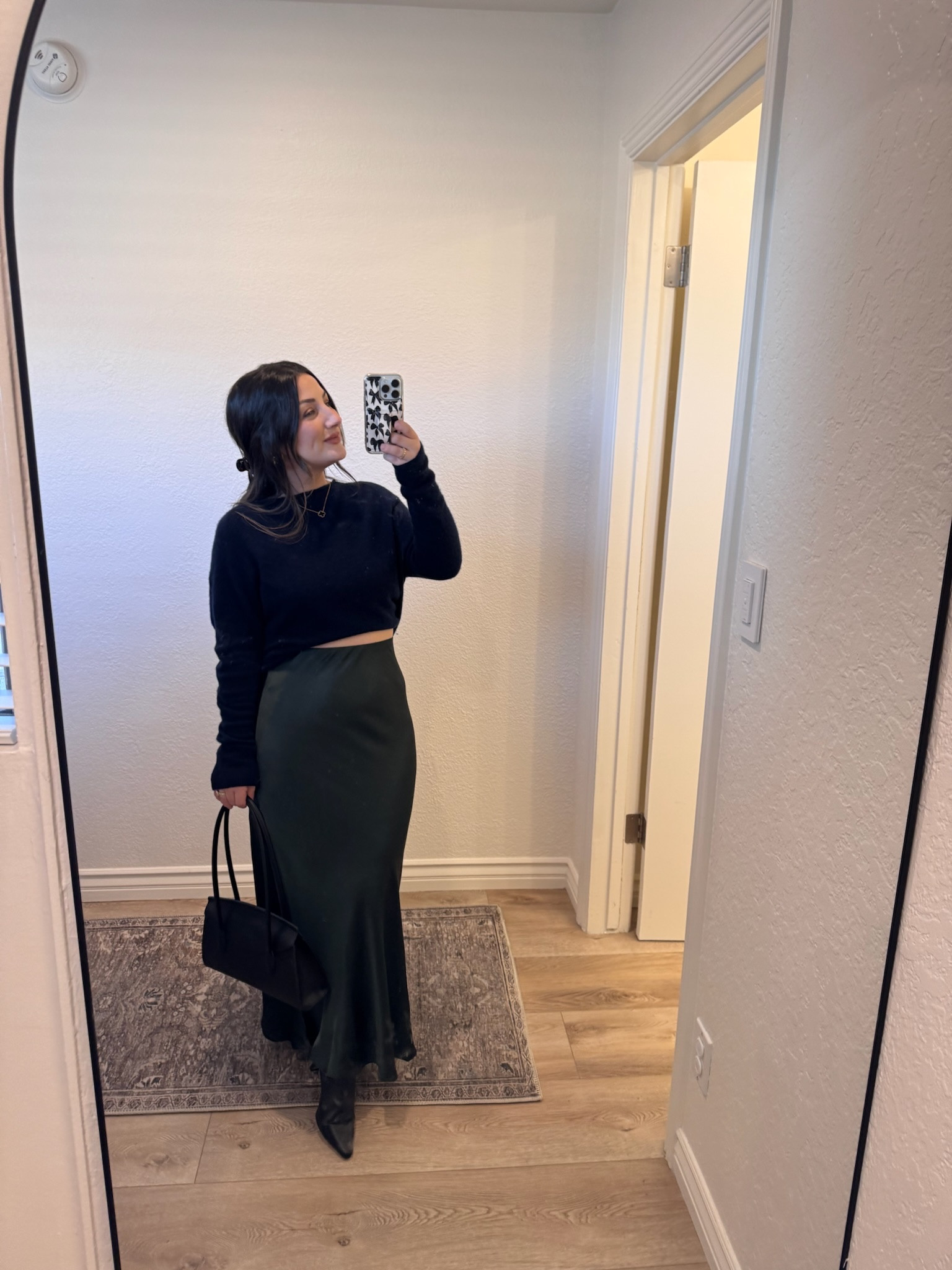 The perfect trio: washable silk, soft Mongolian cashmere, and a structured Italian leather shoulder bag. Wearing small in the skirt + XS in the sweater. (Both run TTS) 

#LTKPetite #LTKootd #LTKFindsUnder100