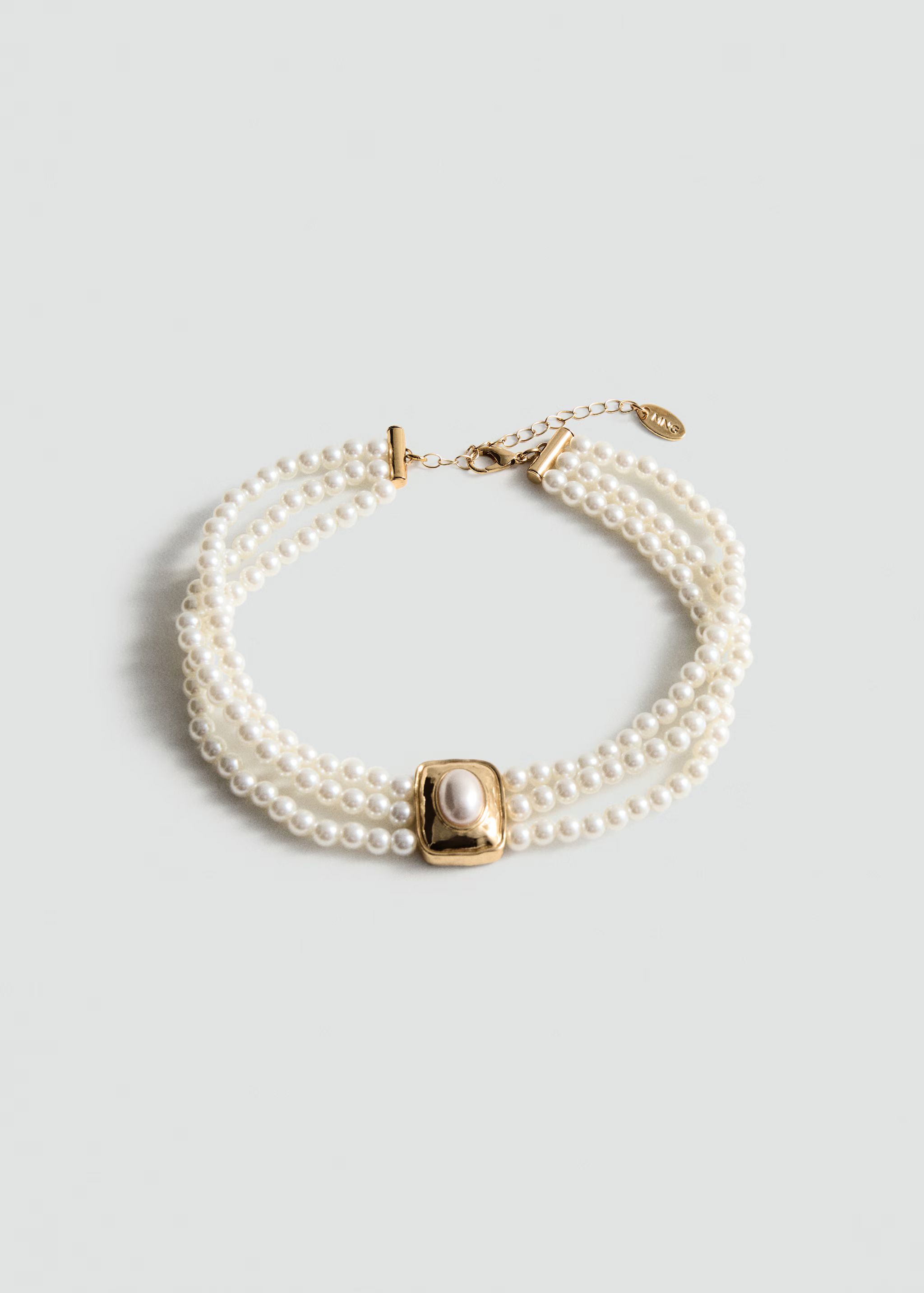 Triple-pearl necklace - Woman | MANGO USA | MANGO (US)