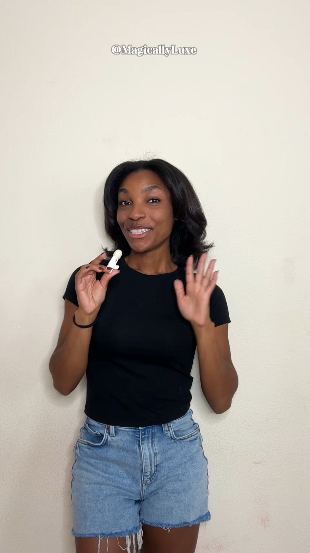 Tour My Content Room with Me! 🤍✨

#LTKFindsUnder100 #LTKFindsUnder50 #LTKHome