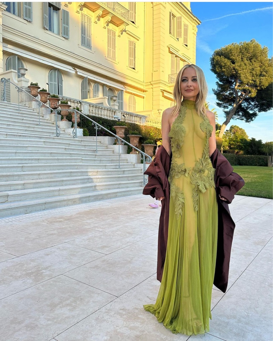 alberta ferretti green dress ALBERTA FERRETTI Silk Gown Sage Green Empire Neckline Limited edition – U &  Moi