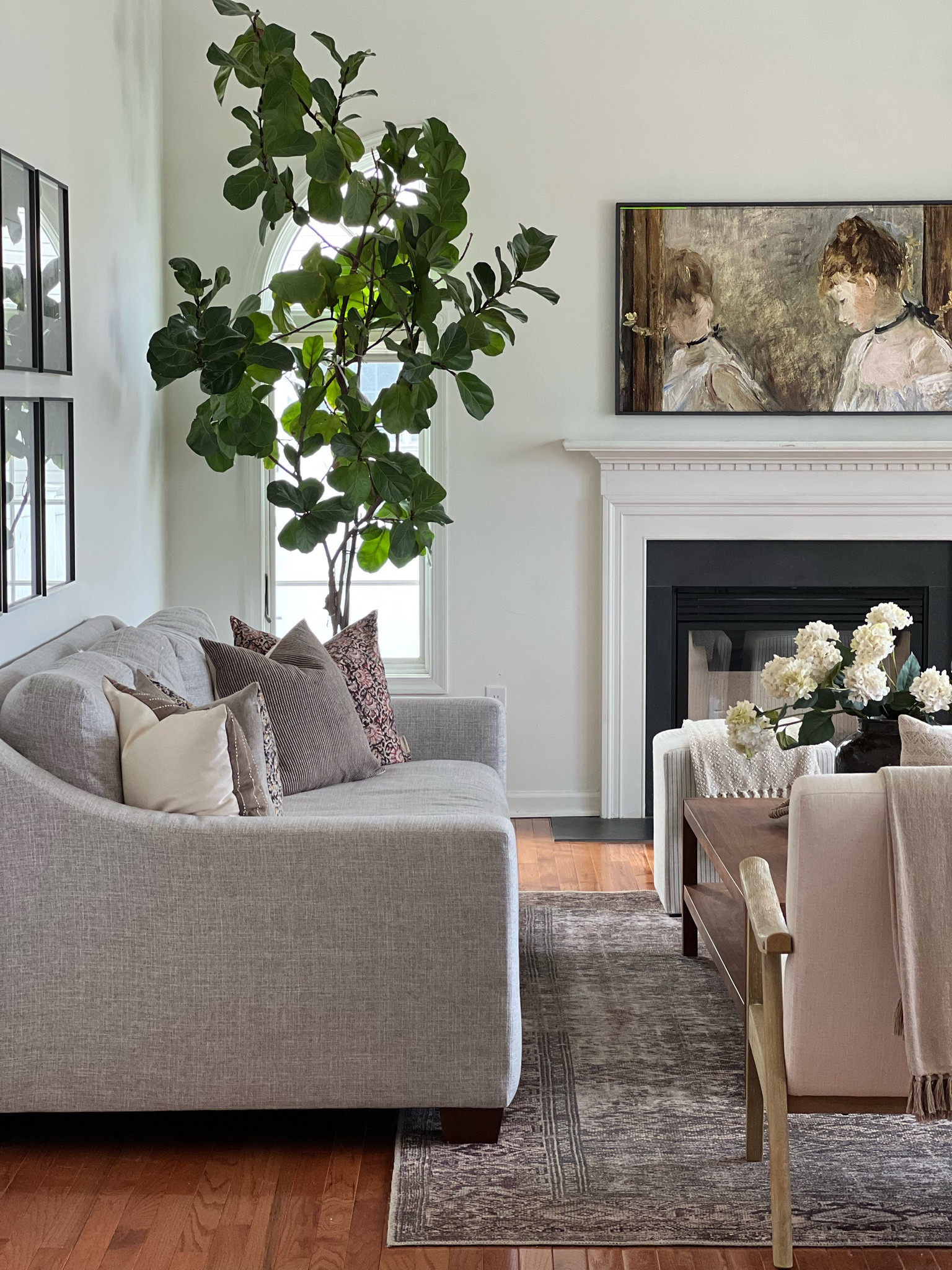 Living room decor, pottery barn York sofa, neutral him, target ottomans, Amazon spring stems 

#LTKhome