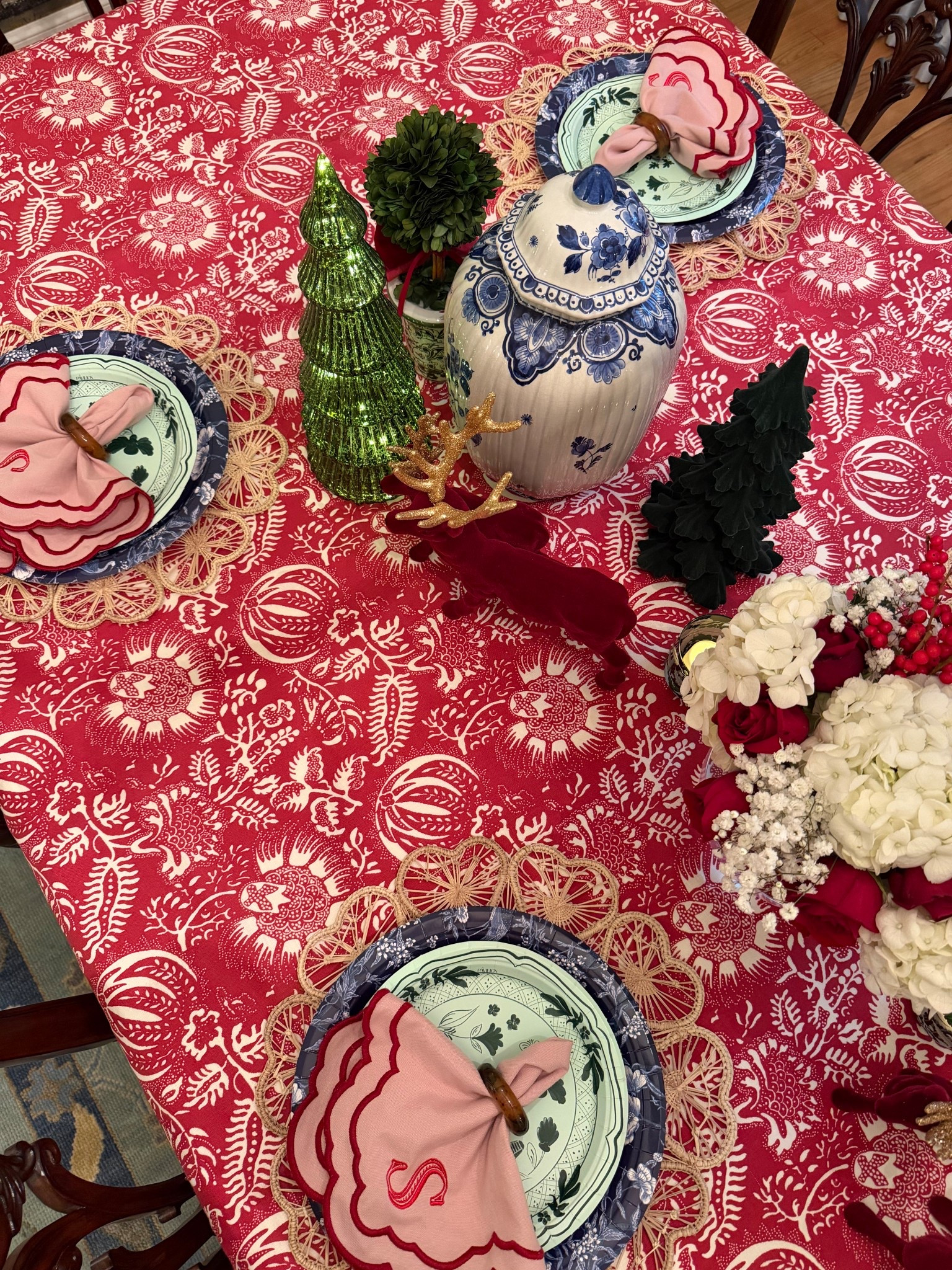 A very casual Christmas tablescape! I had friends over to play mahjong the other night and we used my favorite paper plates and had Mexican food and kept it really simple! My centerpiece accessories are from Mrs. Alice but will link similar finds that are shoppable on the app!

#LTKHome #LTKHoliday