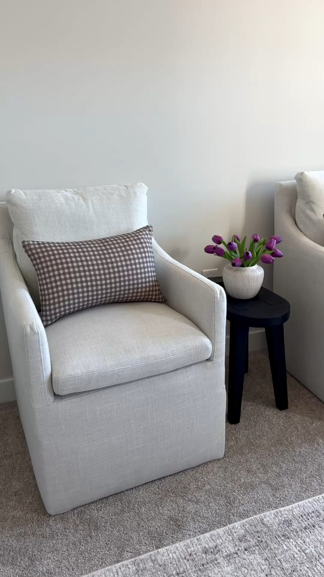 Upholstered chair, dining chair, upholstered bed, sawyer bed, wooden console table, wayfair finds

#LTKHome #LTKOver40 #LTKSaleAlert