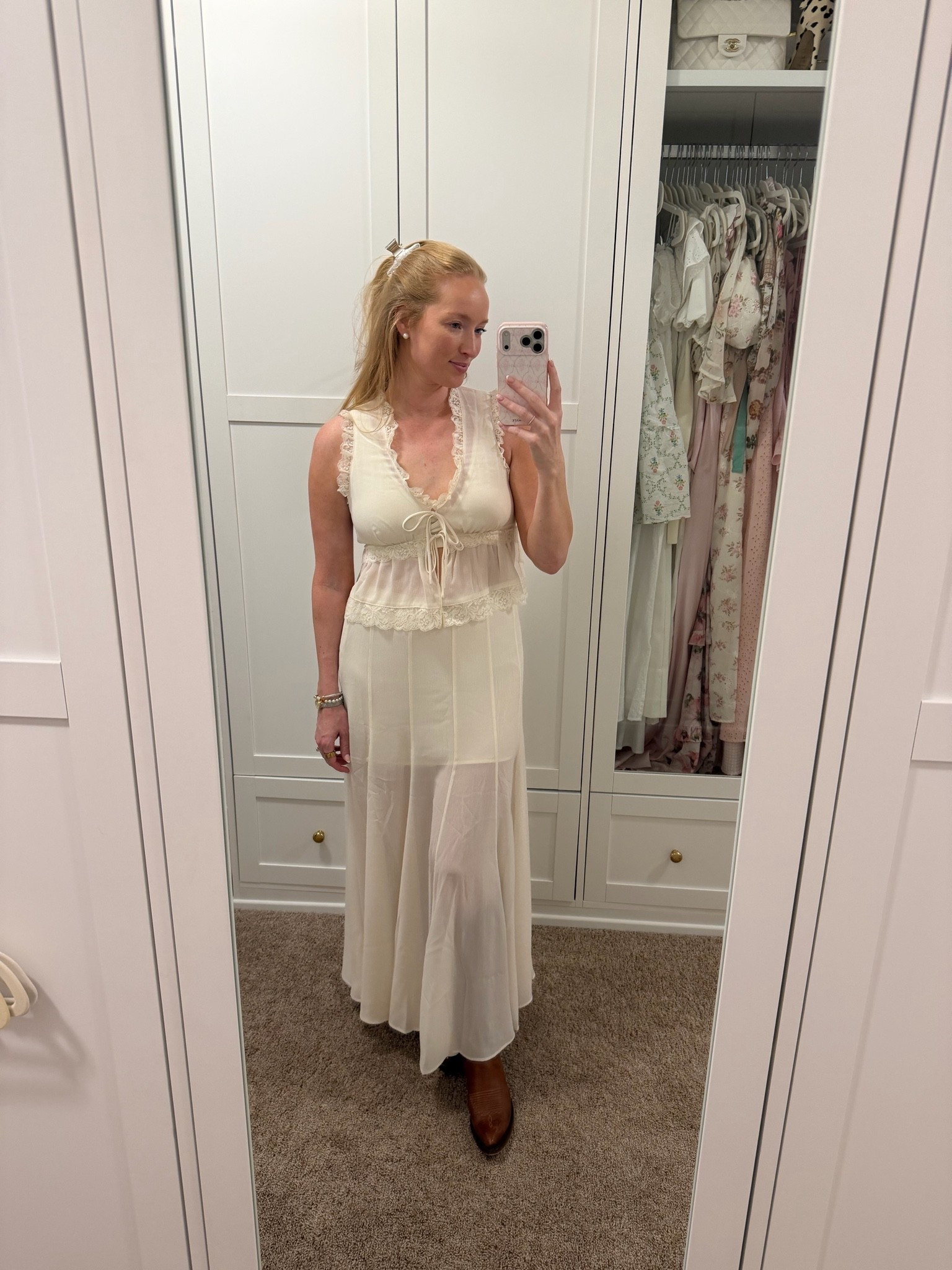 Ordered this set for Jackson hole and it’s now on sale in the Nordstrom anniversary sale! I’m wearing a small in both the top and skirt with my Lucchese boots