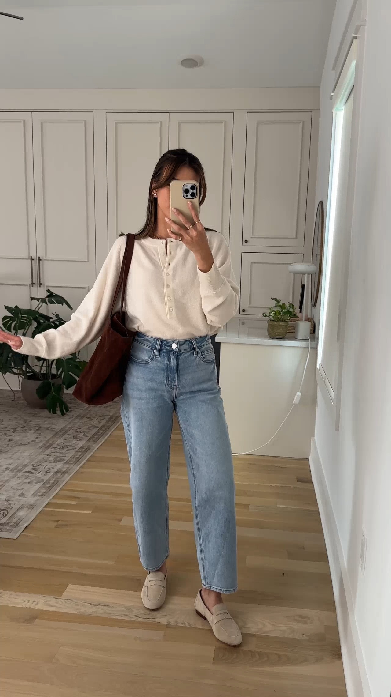 A perfect petite friendly barrel jean! These @Quince jeans fit me so well (I’m 5’2).

Sizing info:
-Intro top Quince Mongolian Cashmere Dolman Sleeve Henley Sweater (Size XS in Ivory) 
-Quince Bella Stretch Barrel Jeans (Size 24 short in Cool Blue)

petite fashion, get dressed with me, outfit inspiration, ootd, nashville outfit, Nashville influencer, petite style, vacation style, casual outfits, mom style, petite pants, fall outfits, fall outfit info, fall pants, fall outfit idea, fall top, fall sweater, fall shoes, quince, summer top, fall sweater, jeans, petite jeans, light wash jeans, denim, quince jeans,

#LTKootd #LTKSeasonal #LTKPetite