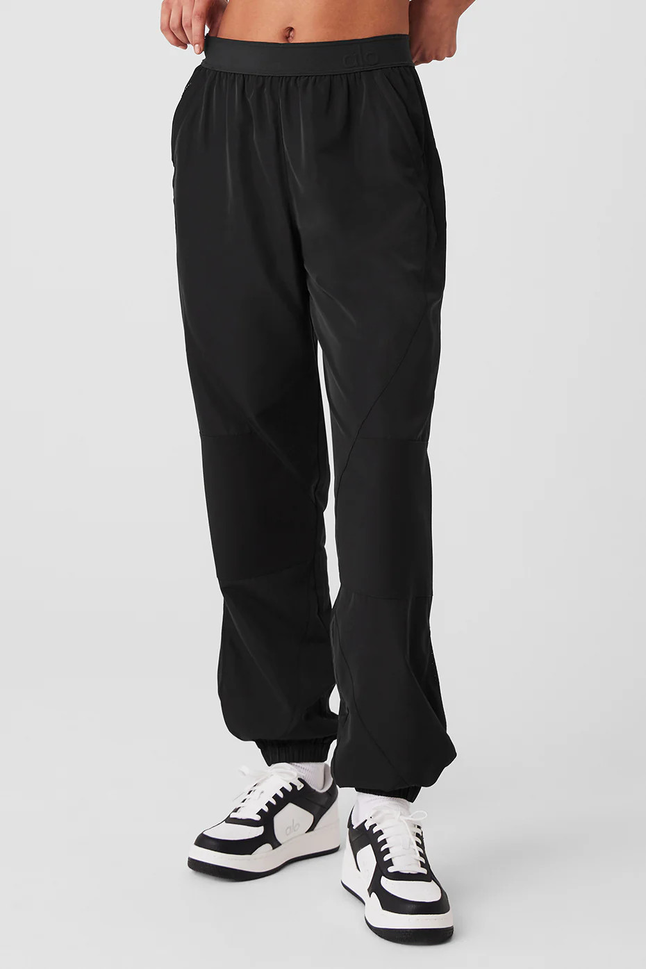 Accolade Sweatpant - Bluestone | Alo Yoga (US)
