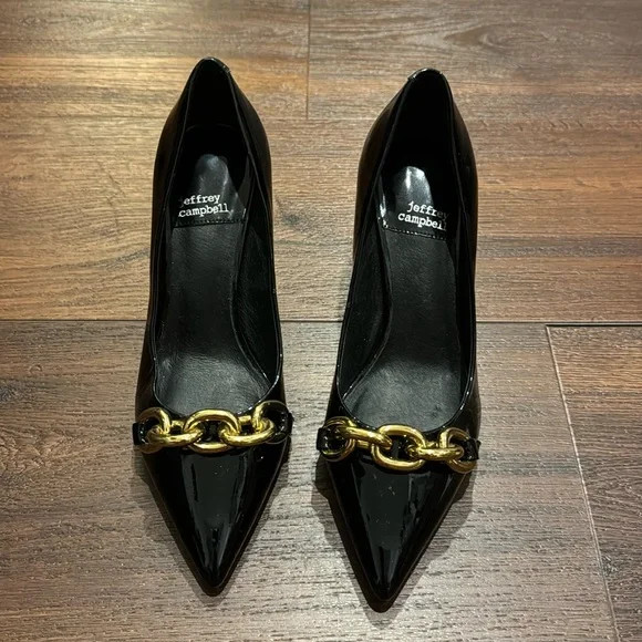 Jeffrey Campbell NWOT Black Patent Pumps with gold chain hardware. | Poshmark
