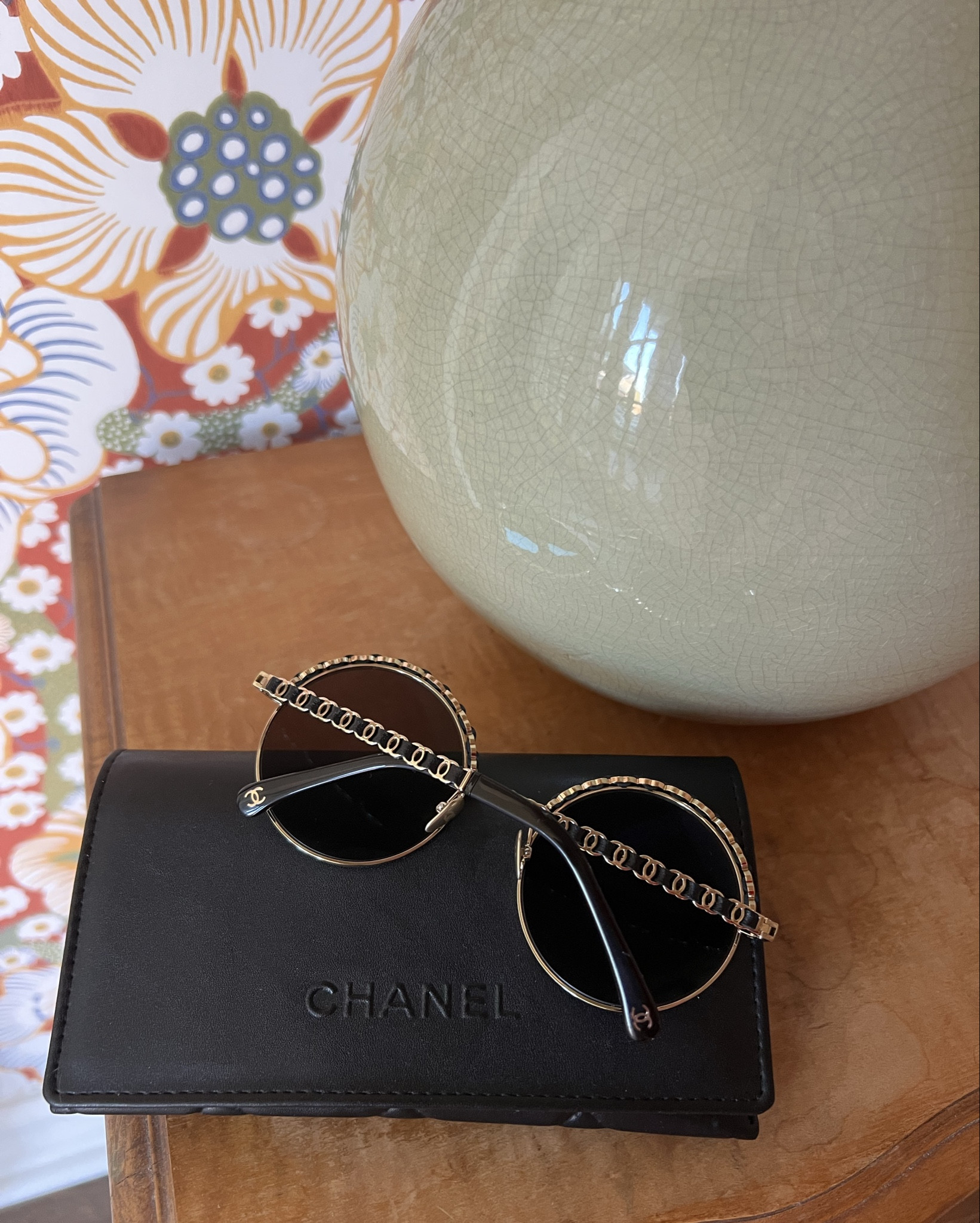 Coco for the Cold 🖤❄️

#sunglasses #recentbuys #funfinds #styled 

#LTKBeauty #LTKTravel #LTKselfcare