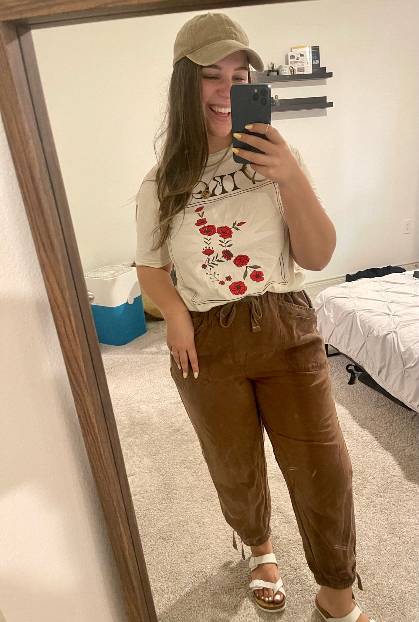 Absolutely LIVING for these brown cargo joggers from Anthropologie! 

The exact ones are available only on Nuuly— lemme know if you want my $20 off link!

I did my best to link similar ones below ☺️🤎

Midsize Anthropologie, cargo pants, midsize cargo pants, midsize haul, midsize fashion, midsize outfit inspo

#LTKfindsunder50 #LTKmidsize #LTKfindsunder100