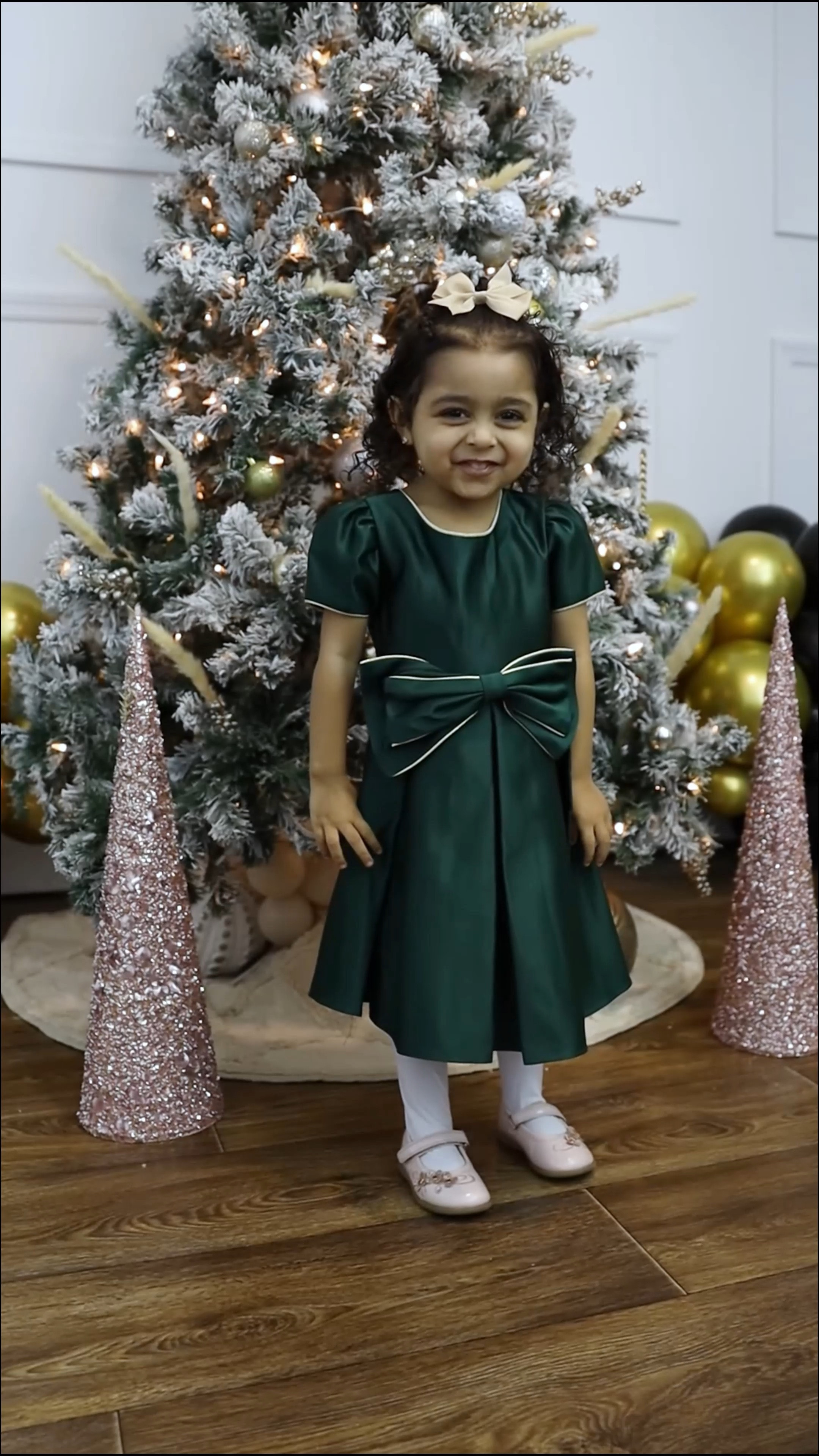 Green dress 

#LTKkids #LTKparties #LTKHoliday