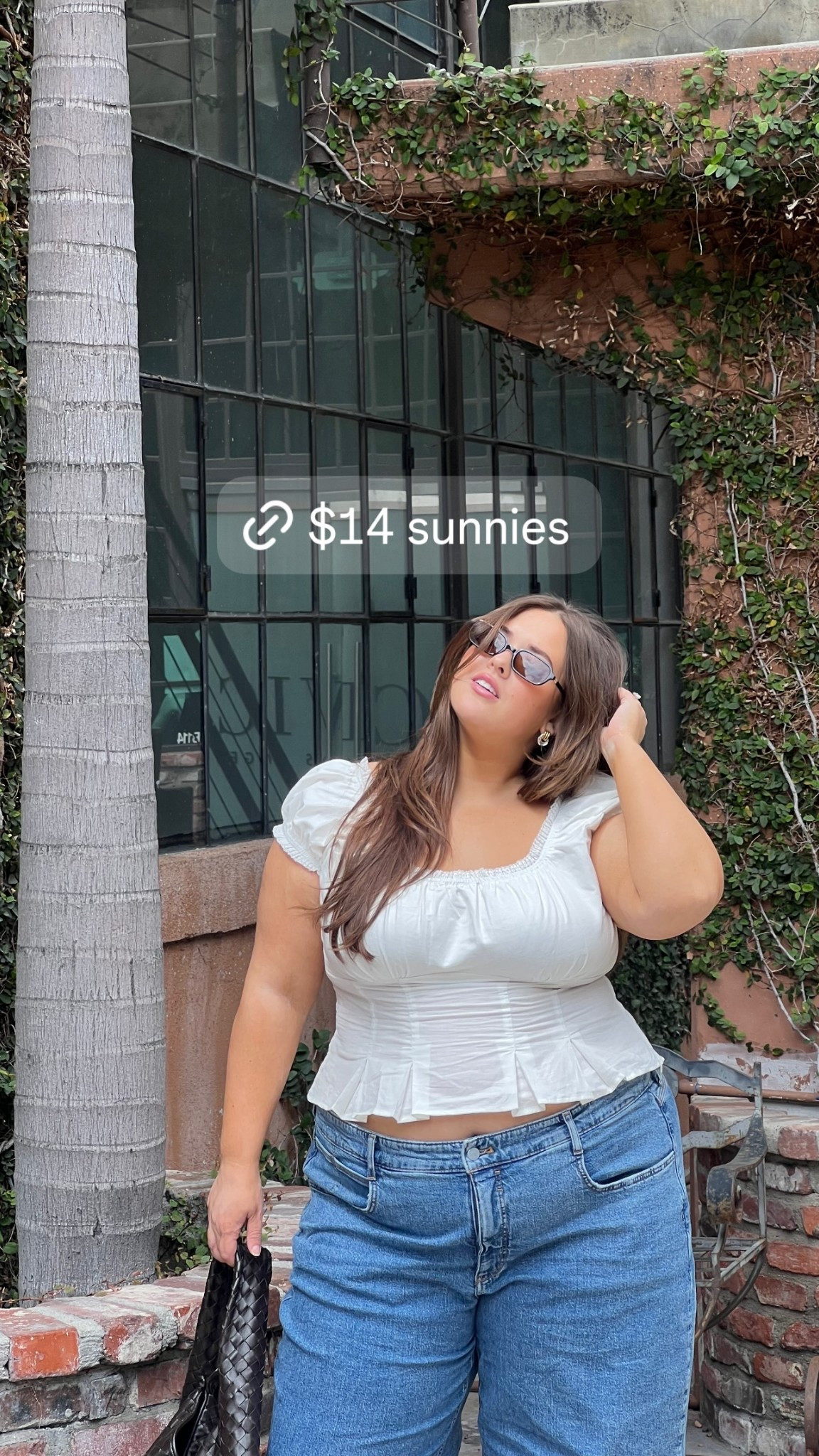 These sunnies >>>

Sunglasses, accessories 

#LTKStyleTip #LTKFindsUnder50