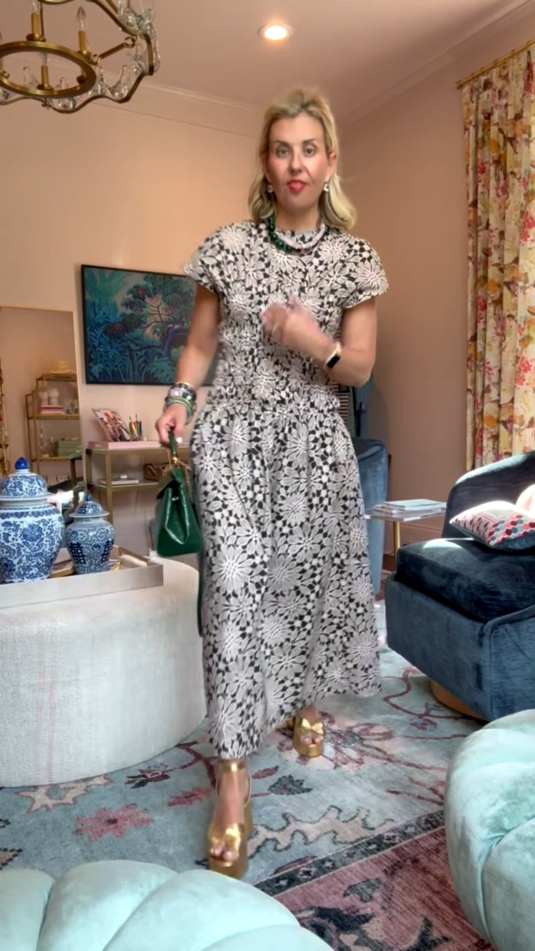 Tnuck Friends & Family Sale
9/22 -9/24
*Exclusions Apply
 
15% off orders over $250
20% off orders over $500
Code: FAMILY                               

Do y’all remember this dress I had in blue last year? We literally sold it out in seconds. It’s back and it’s soooo good! 
Dress - xs 
Heels - 8 

*Code Catherine20 at Allie + Bess

#LTKdayinmylife #LTKootd #LTKmomlife