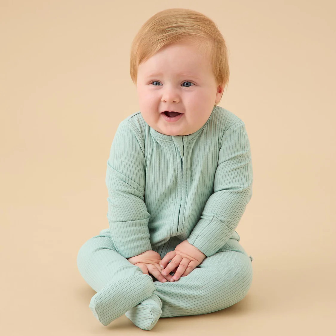 Ribbed Clever Zip Footed Baby Pajamas | Baby Mori (US)